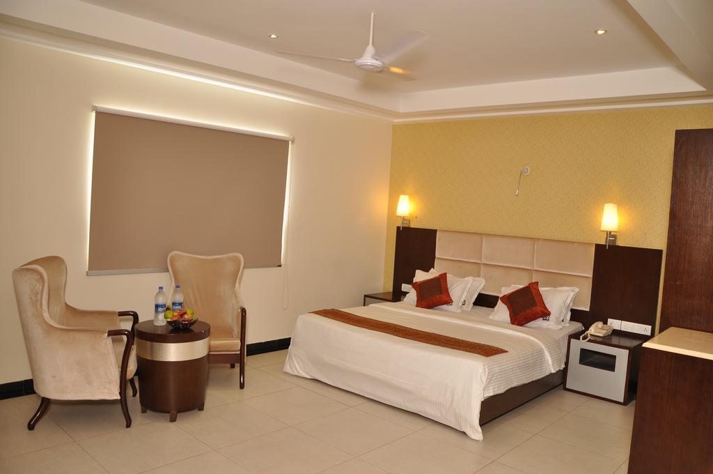 Tiruchirappalli Hotel Shaans חדר תמונה