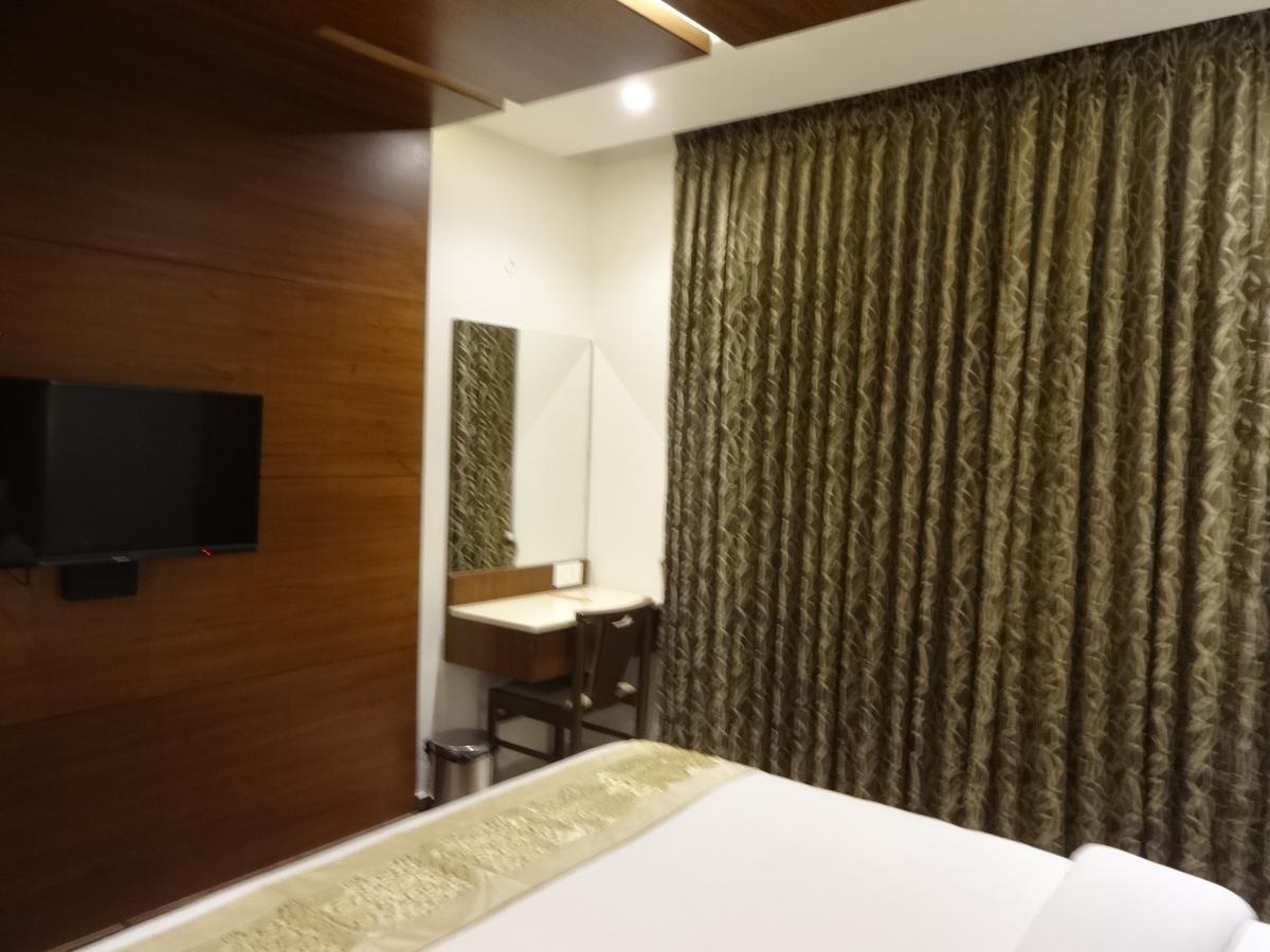 Tiruchirappalli Hotel Shaans מראה חיצוני תמונה